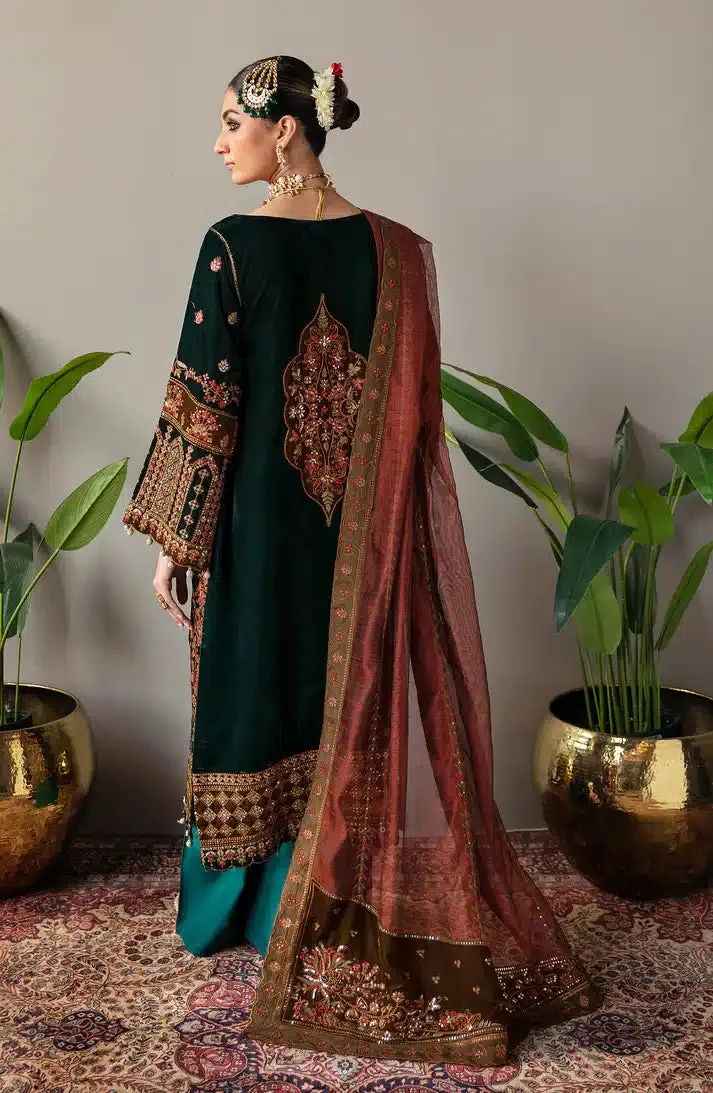 Emaan Adeel | Makhmal Velvet Edition 23 | MK-06 VERSHA