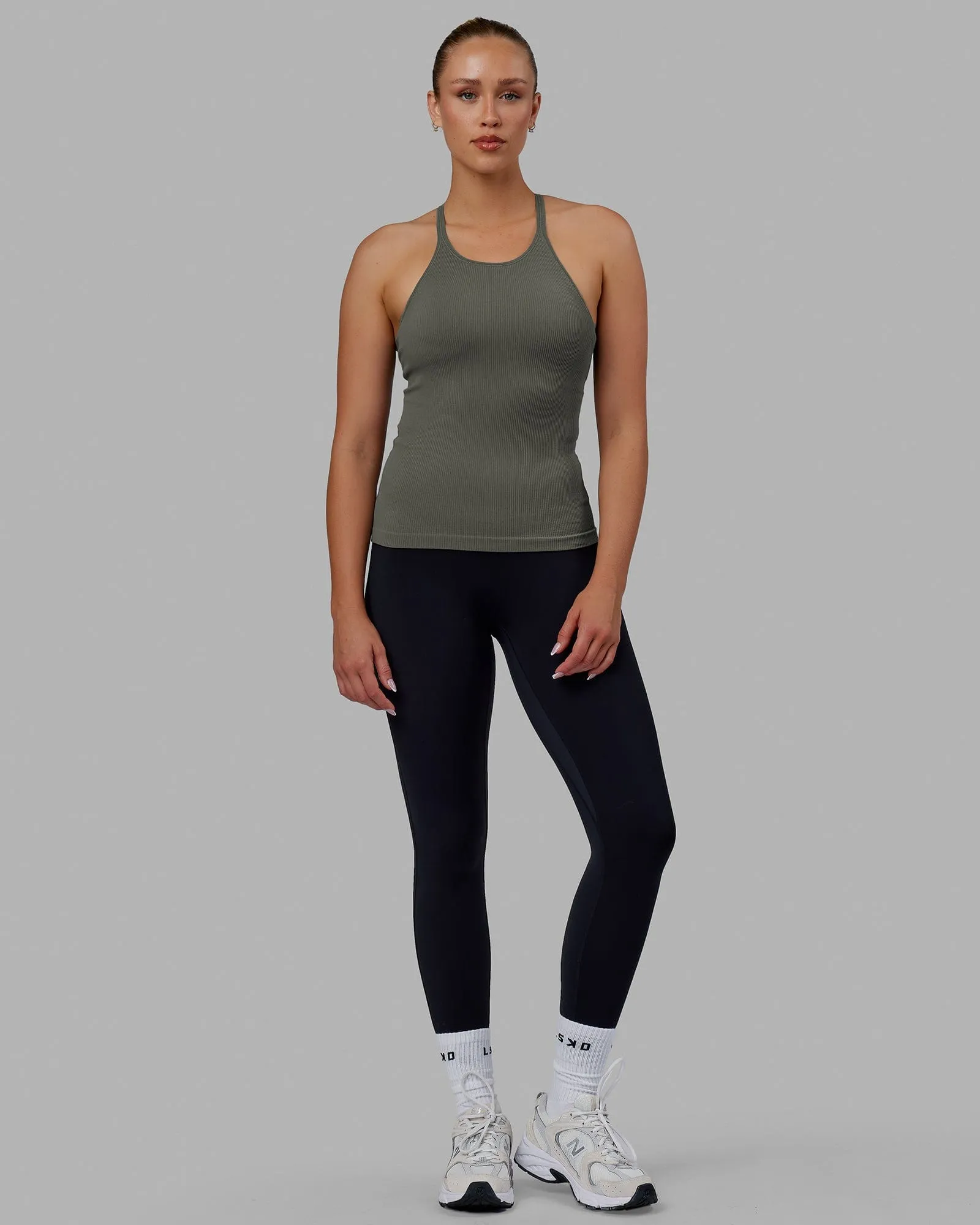 Minimal Seamless Ribbed Tank - Graphite