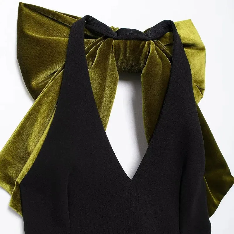 Velvet Mini Dress with Dramatic Bow for Fashion Lovers